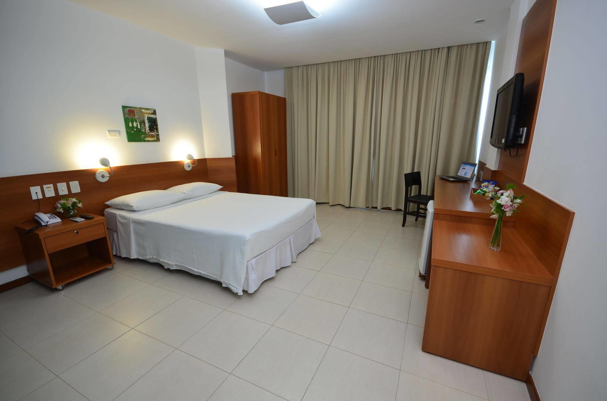 Hotel Serra Grande - Serra - Es Buitenkant foto